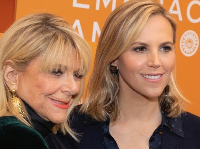 Tory Burch & Her Mother, Reva in Conversation | The Embrace Ambition Series